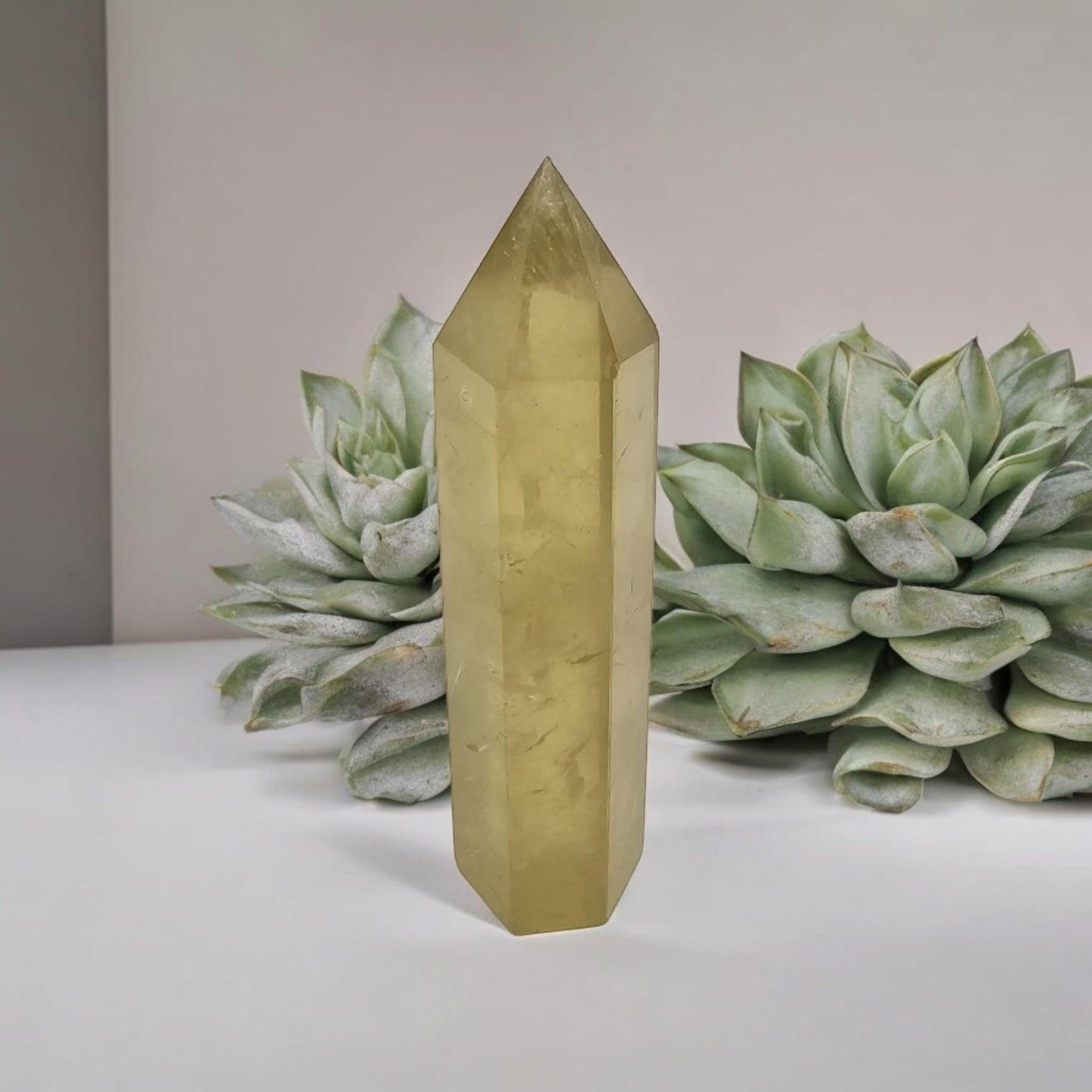 Natural Crystal Pyramid: Healing Gemstone with Six-Faceted Points